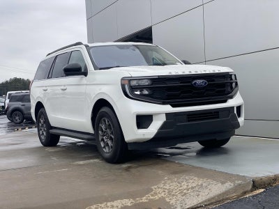 2025 Ford Expedition Active 4x2