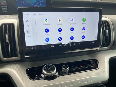 2025 Ford Expedition Active 4x2