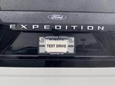 2025 Ford Expedition Active 4x2