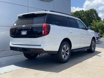 2027 Ford Expedition Active
