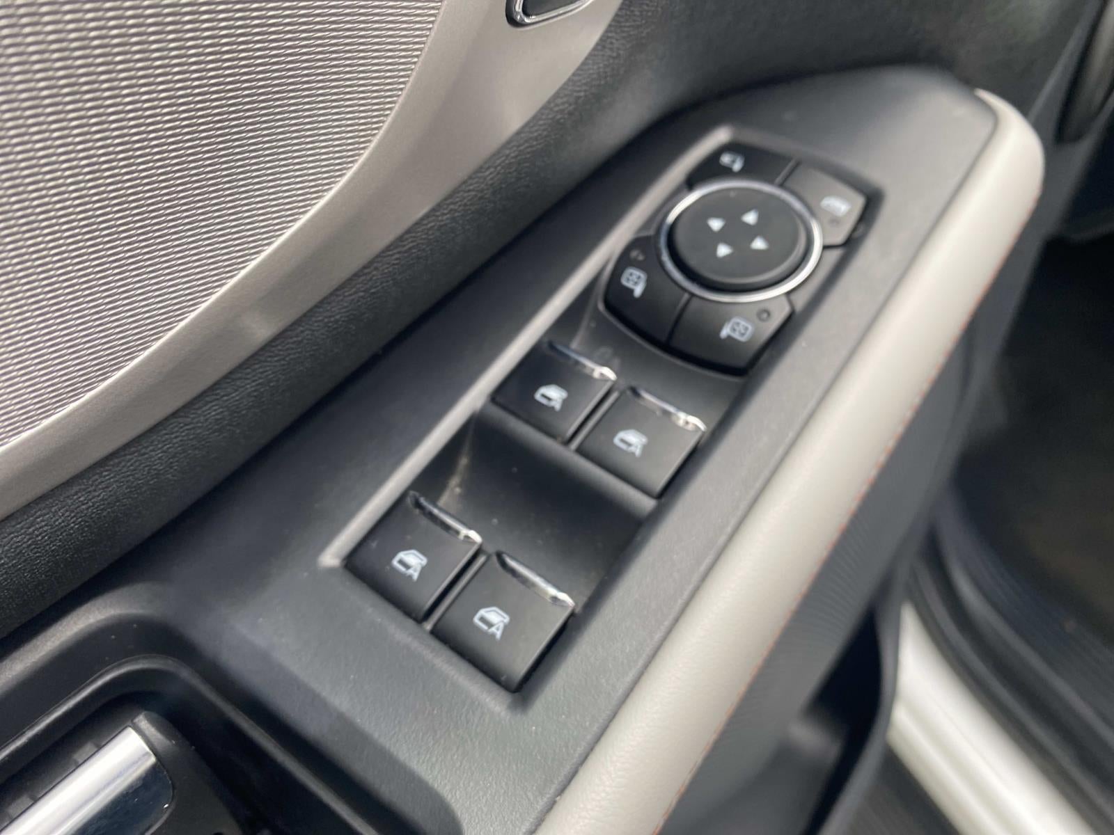 2025 Ford Expedition Active 4x2