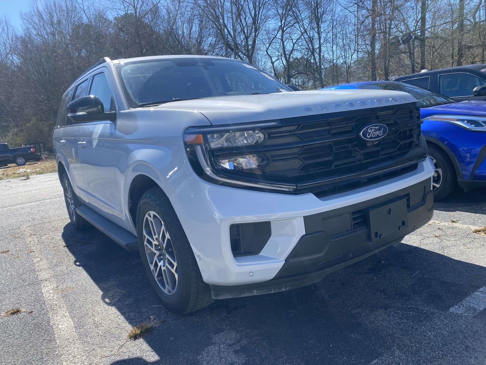 2025 Ford Expedition Active