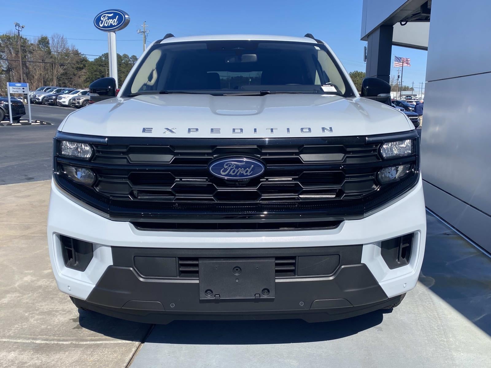 2025 Ford Expedition Active 4x4