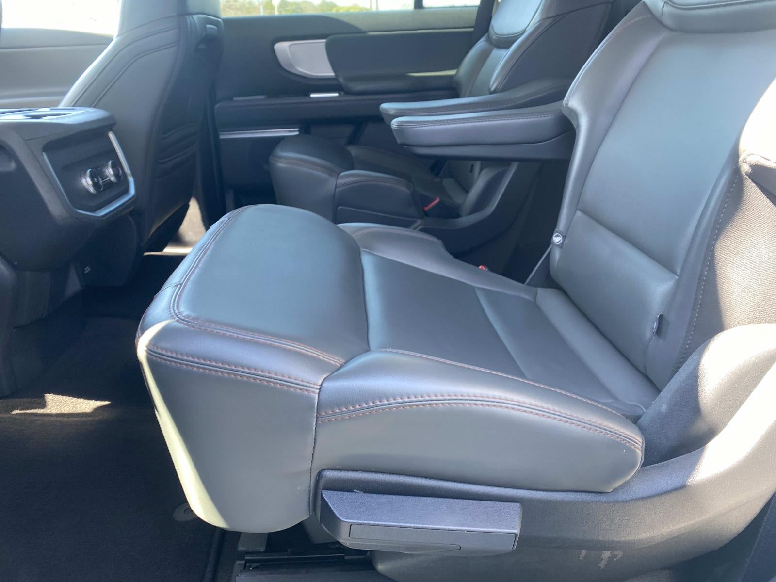 2025 Ford Expedition Active 4x4