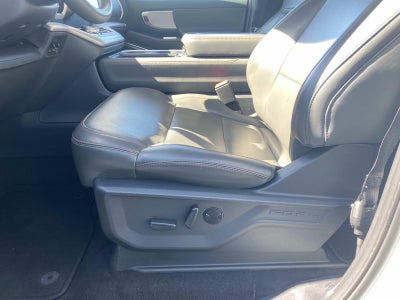 2025 Ford Expedition Active 4x4