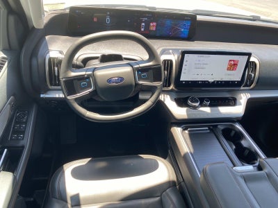 2025 Ford Expedition Active 4x4