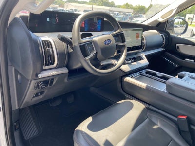 2025 Ford Expedition Active 4x4