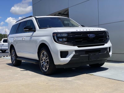 2025 Ford Expedition Active 4x4