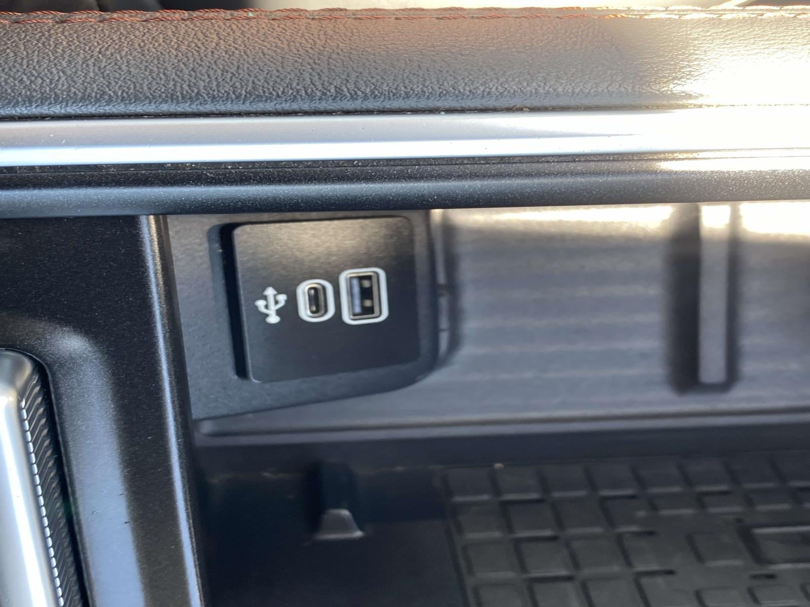 2025 Ford Expedition Active 4x4