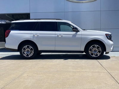2025 Ford Expedition Active 4x4