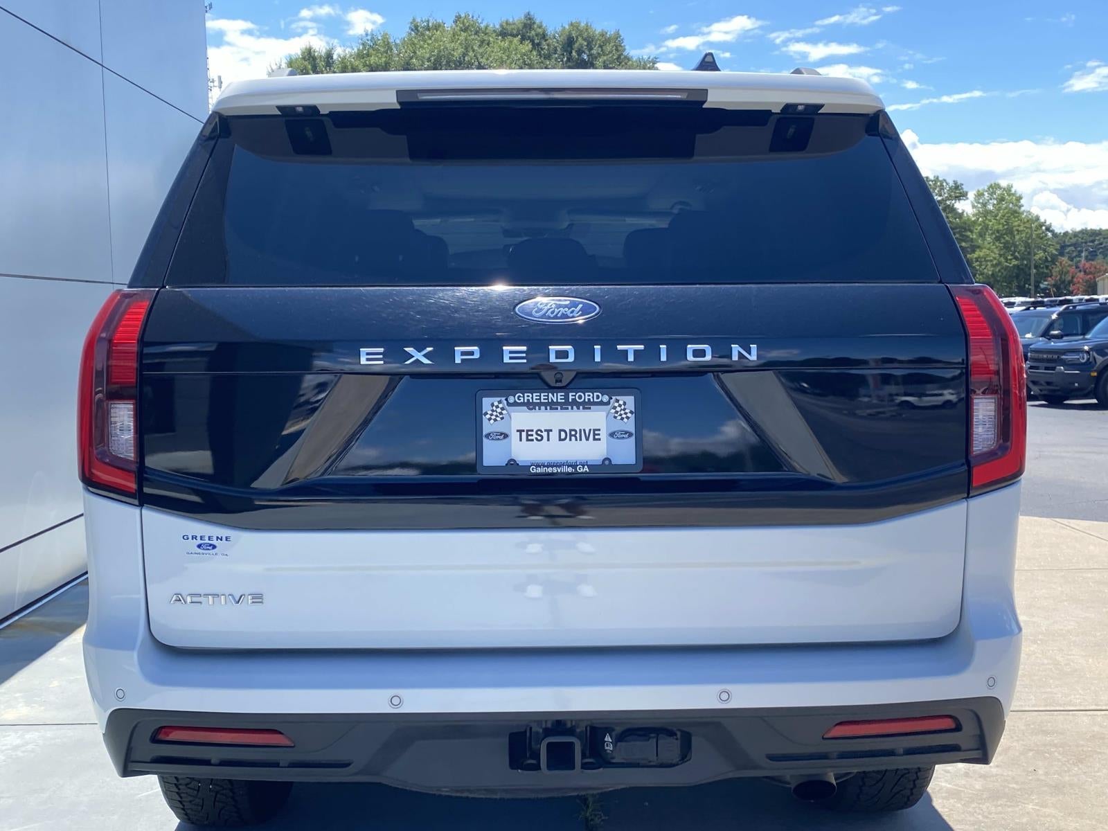 2025 Ford Expedition Active 4x4