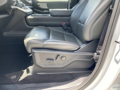 2025 Ford Expedition Active 4x4