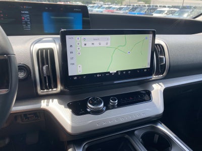 2025 Ford Expedition Active 4x4