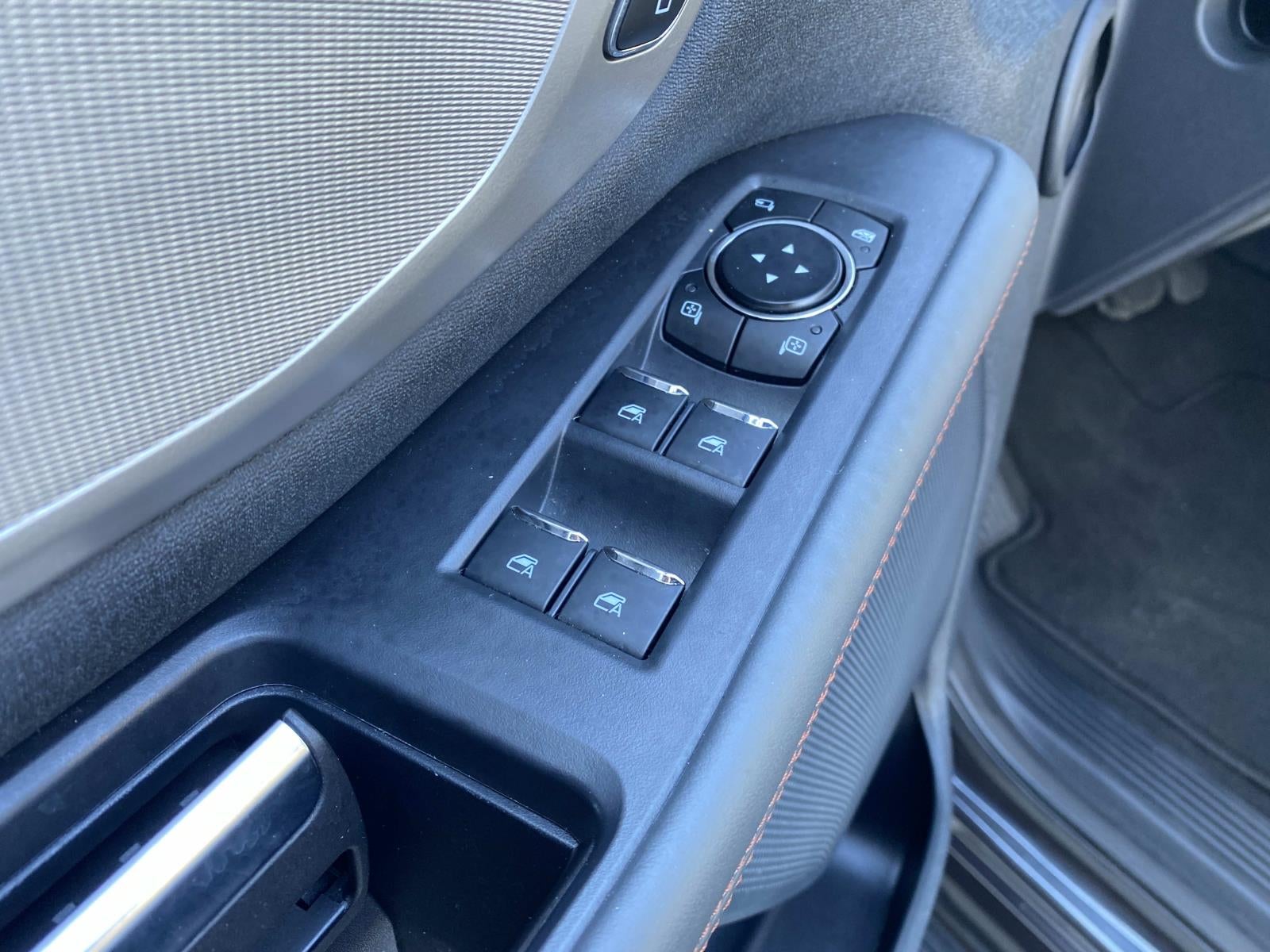 2025 Ford Expedition Active 4x4