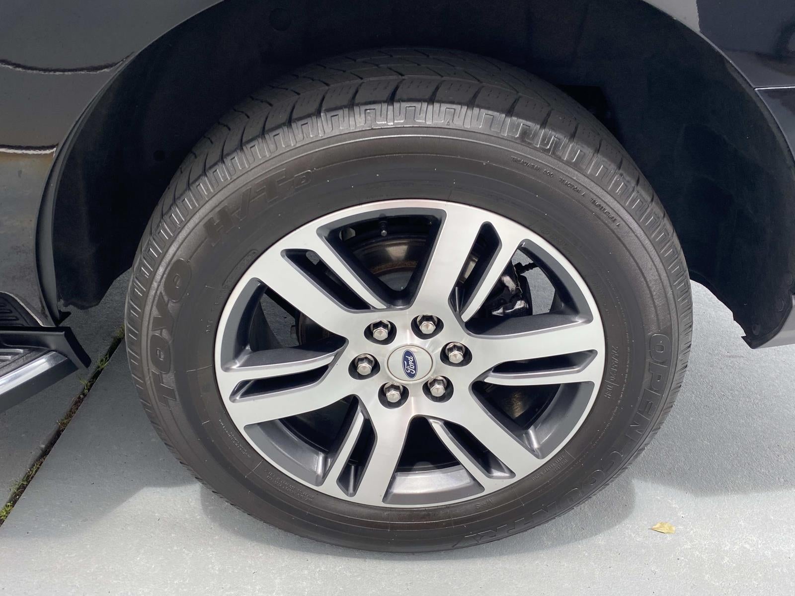 2023 Ford Expedition XLT
