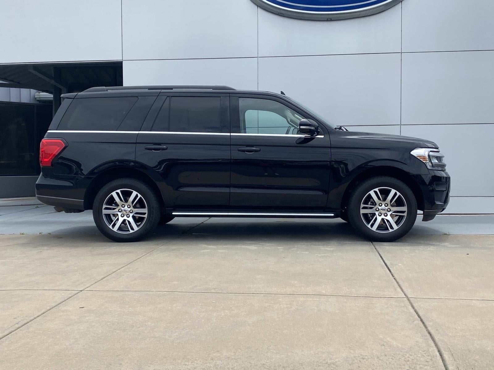 2023 Ford Expedition XLT