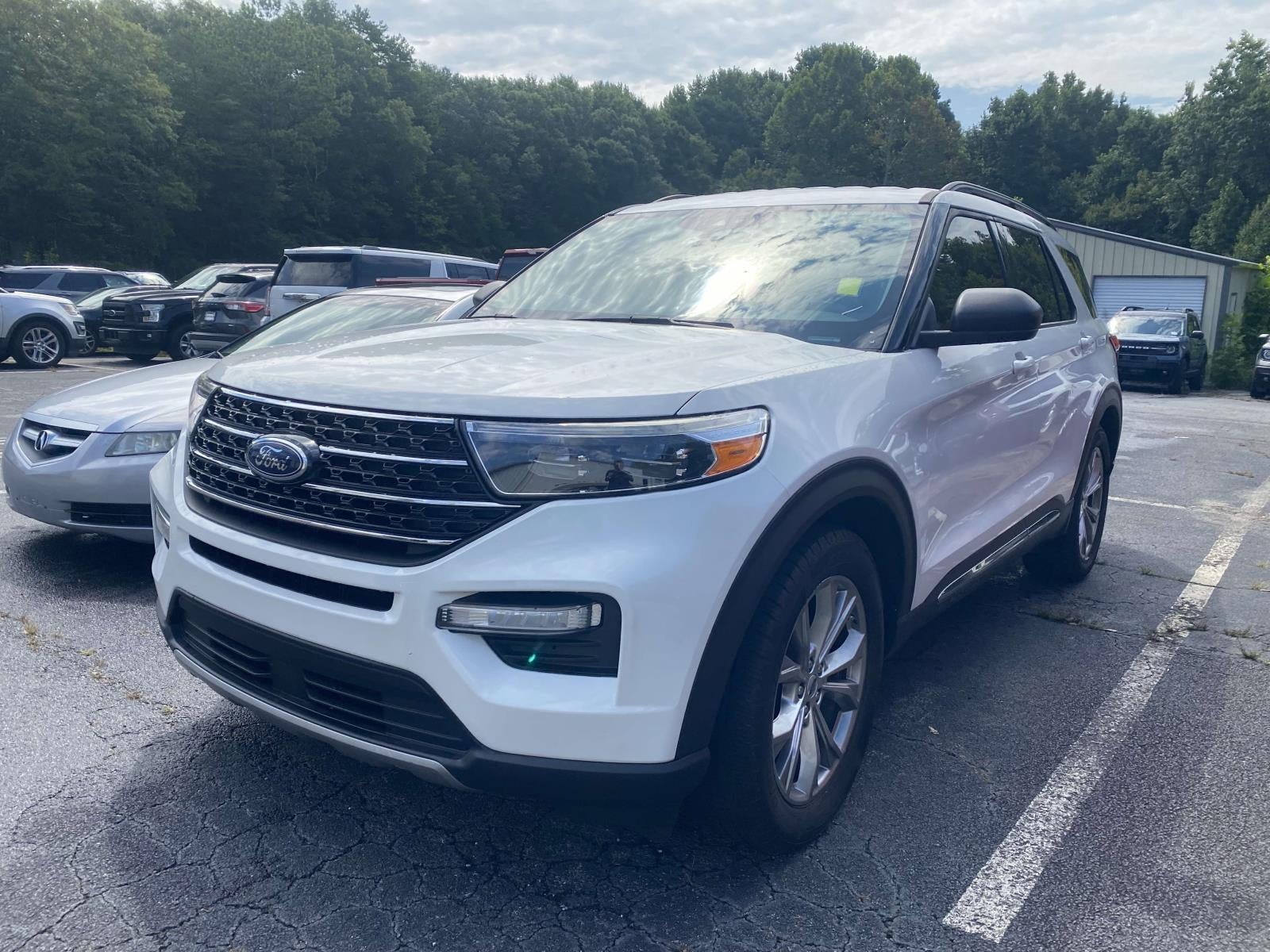 2020 Ford Explorer XLT RWD