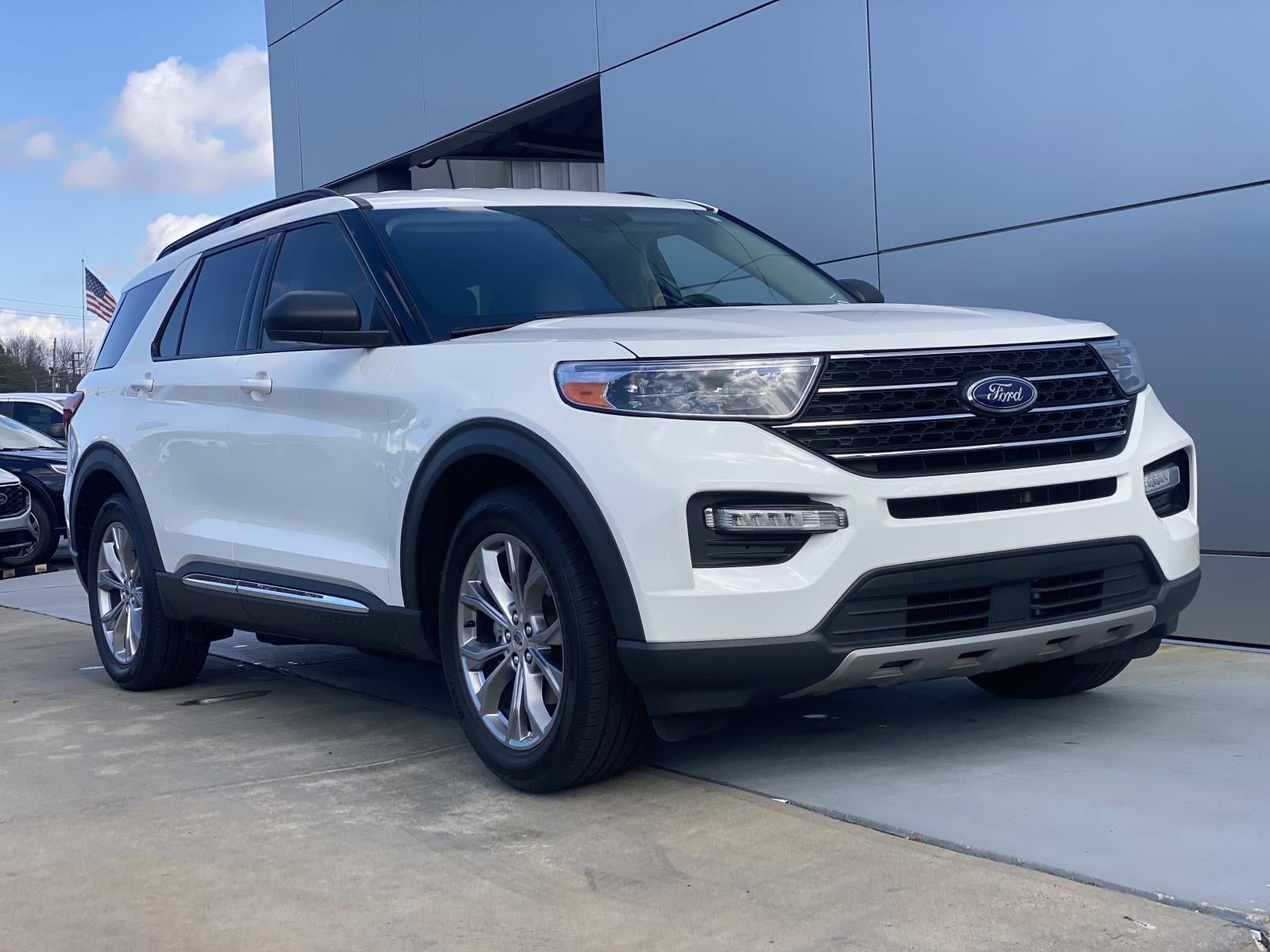 2022 Ford Explorer XLT RWD