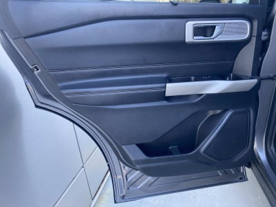 2022 Ford Explorer Limited RWD