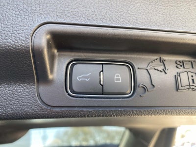 2022 Ford Explorer Limited RWD