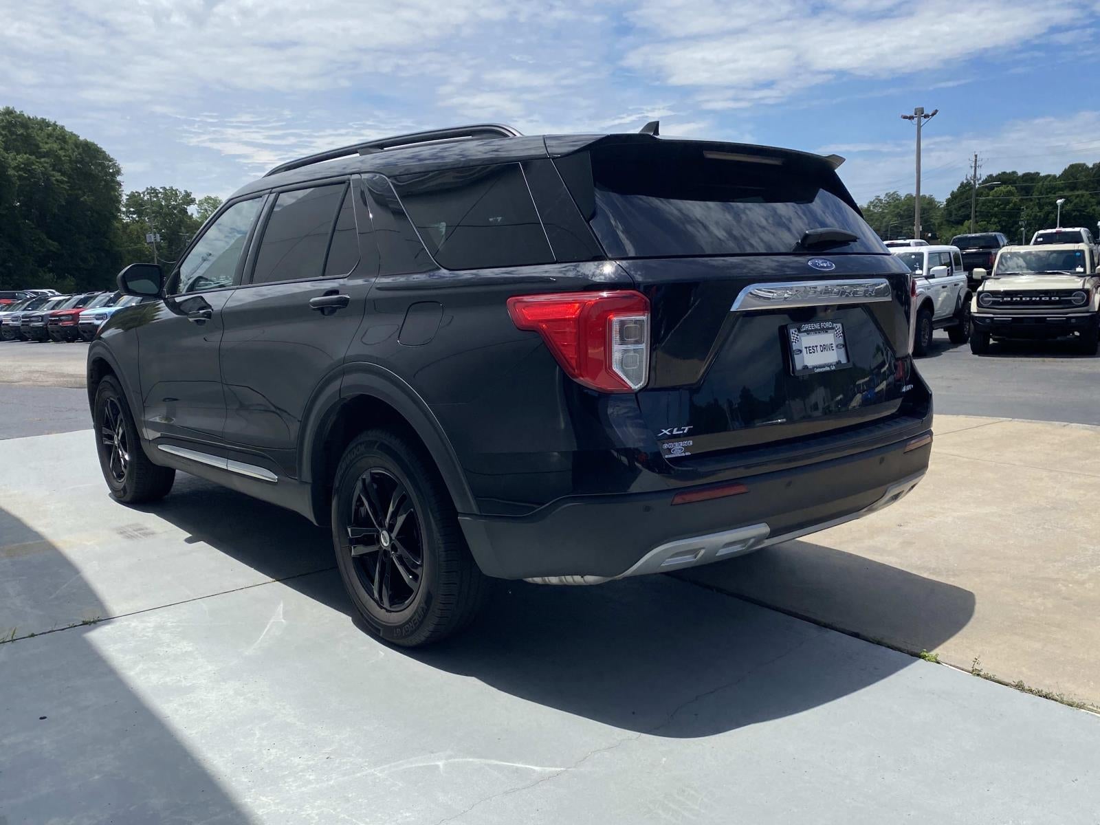 2023 Ford Explorer XLT 4WD