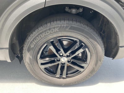 2023 Ford Explorer XLT 4WD