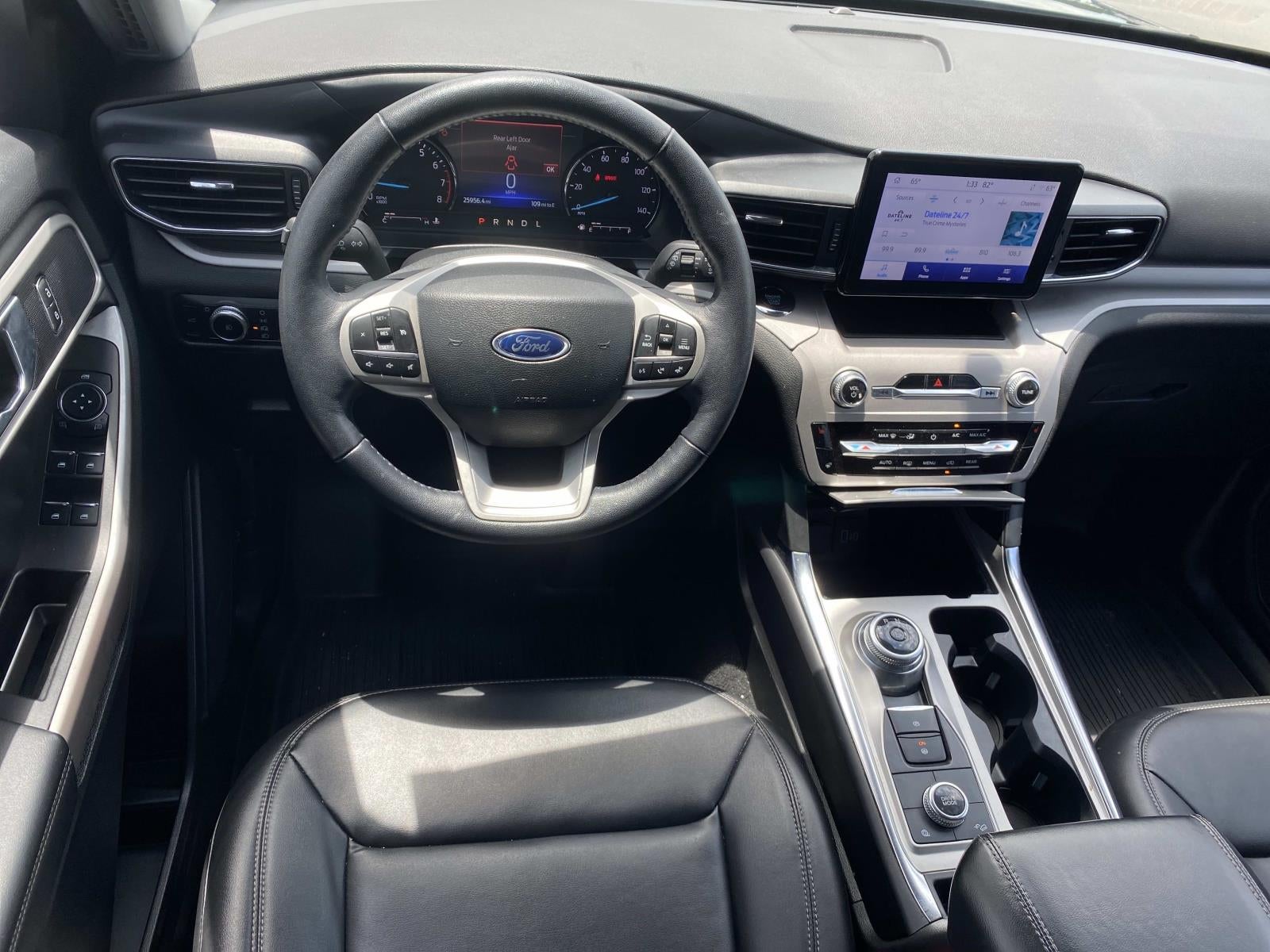 2023 Ford Explorer XLT 4WD