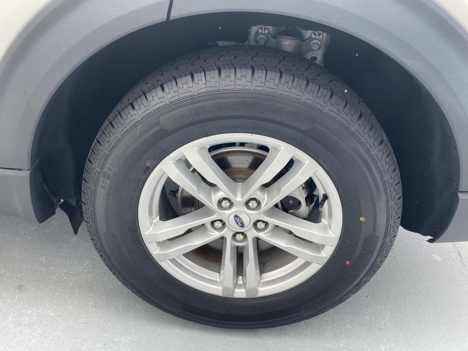 2022 Ford Explorer XLT 4WD
