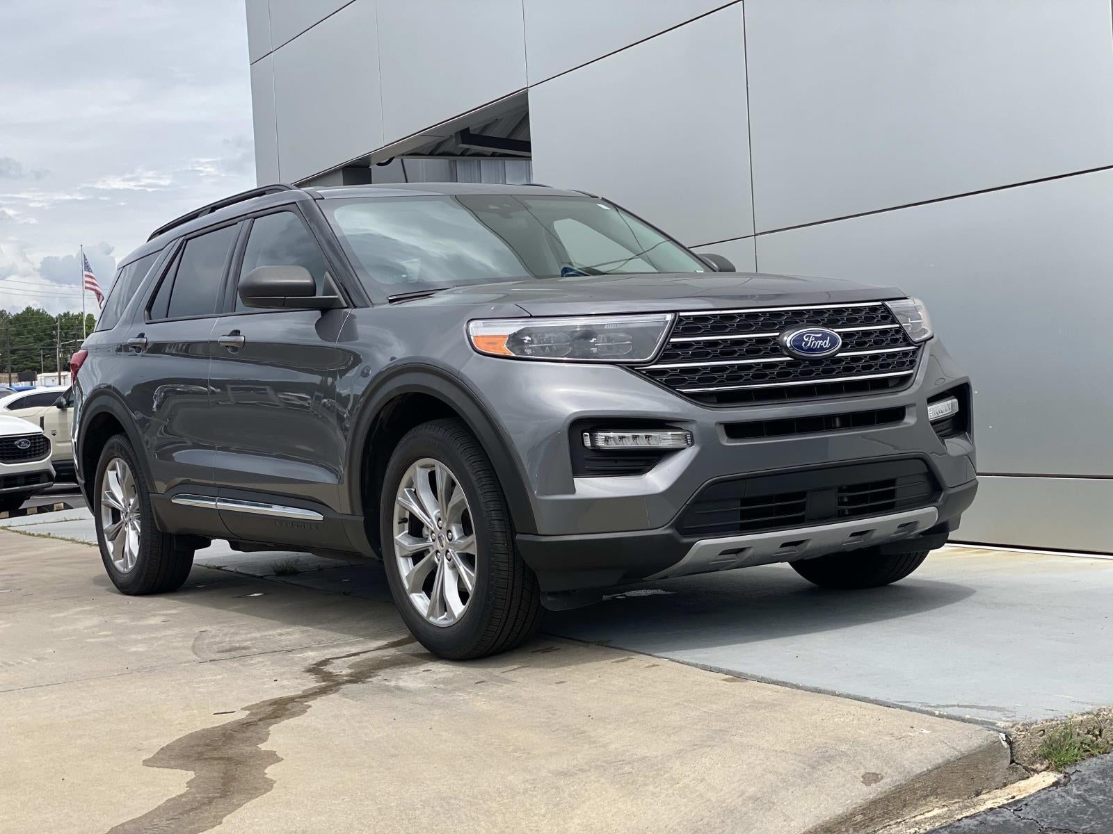 2022 Ford Explorer XLT 4WD