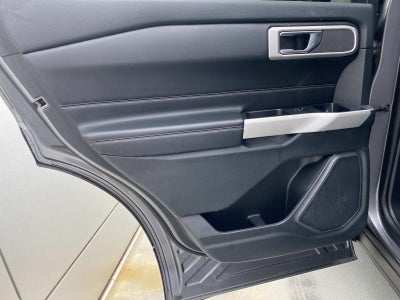 2022 Ford Explorer XLT 4WD