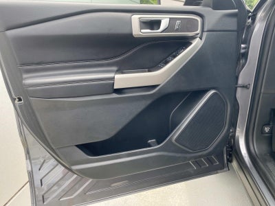 2022 Ford Explorer XLT 4WD