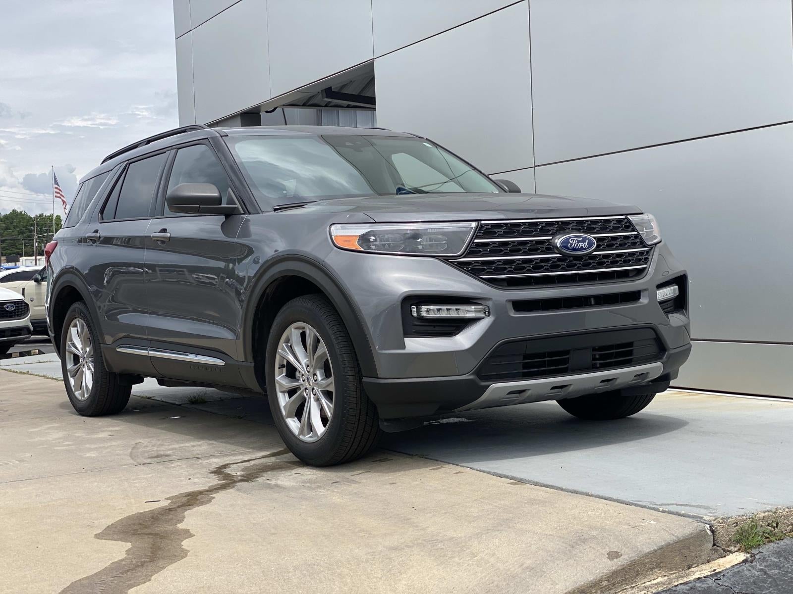 2022 Ford Explorer XLT 4WD