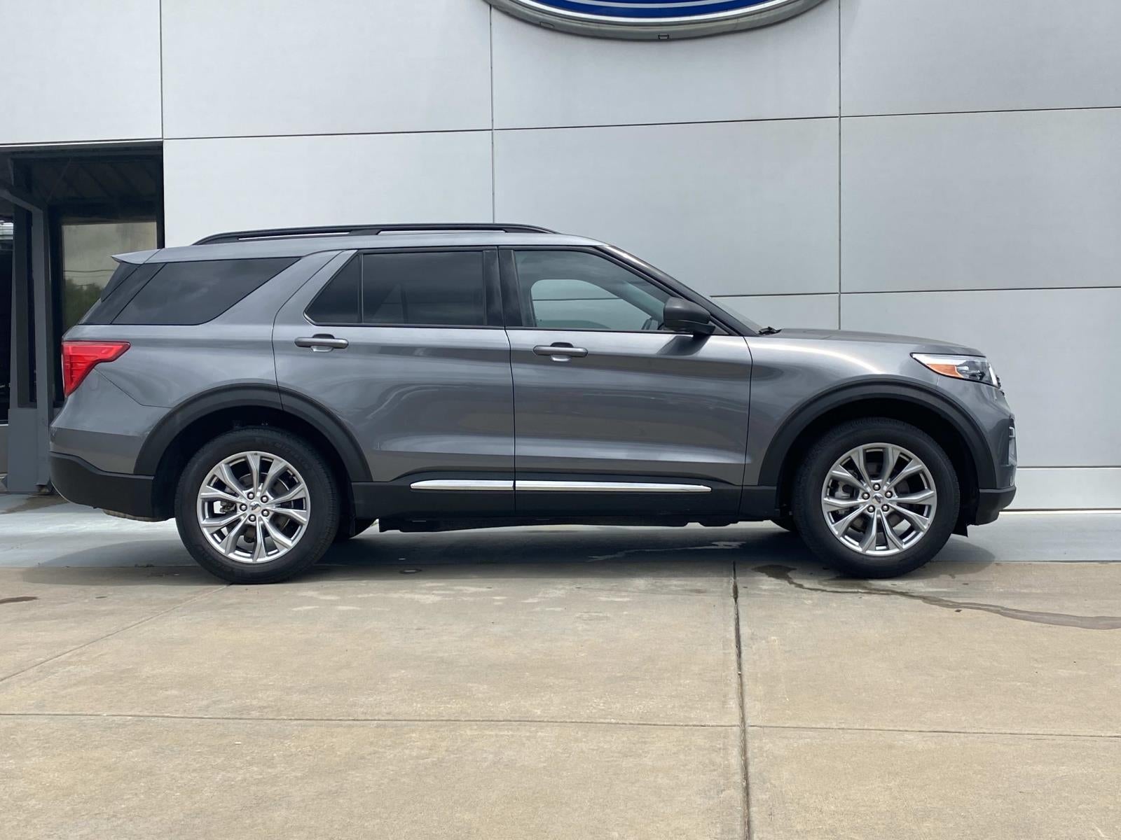 2022 Ford Explorer XLT 4WD