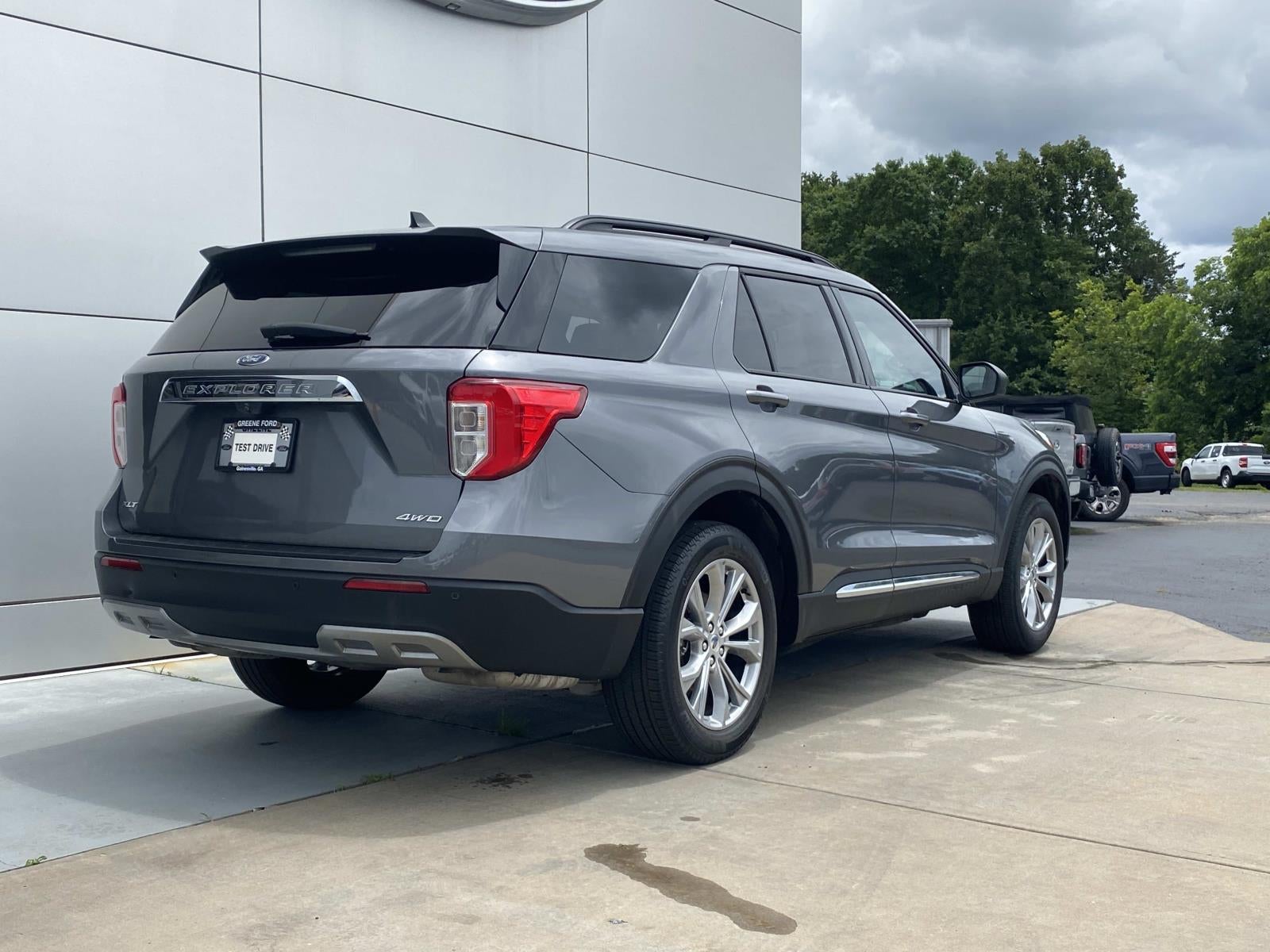 2022 Ford Explorer XLT 4WD