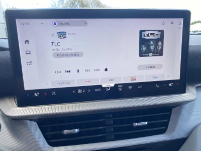 2026 Ford Explorer Active w/100A Pkg RWD