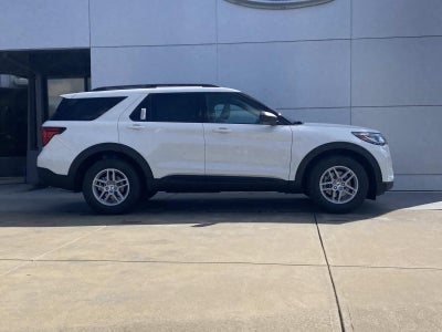 2026 Ford Explorer Active w/100A Pkg RWD