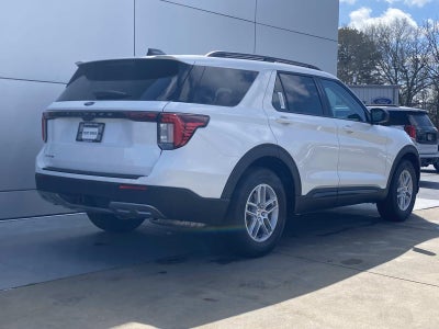 2026 Ford Explorer Active w/100A Pkg RWD