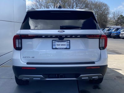 2026 Ford Explorer Active w/100A Pkg RWD