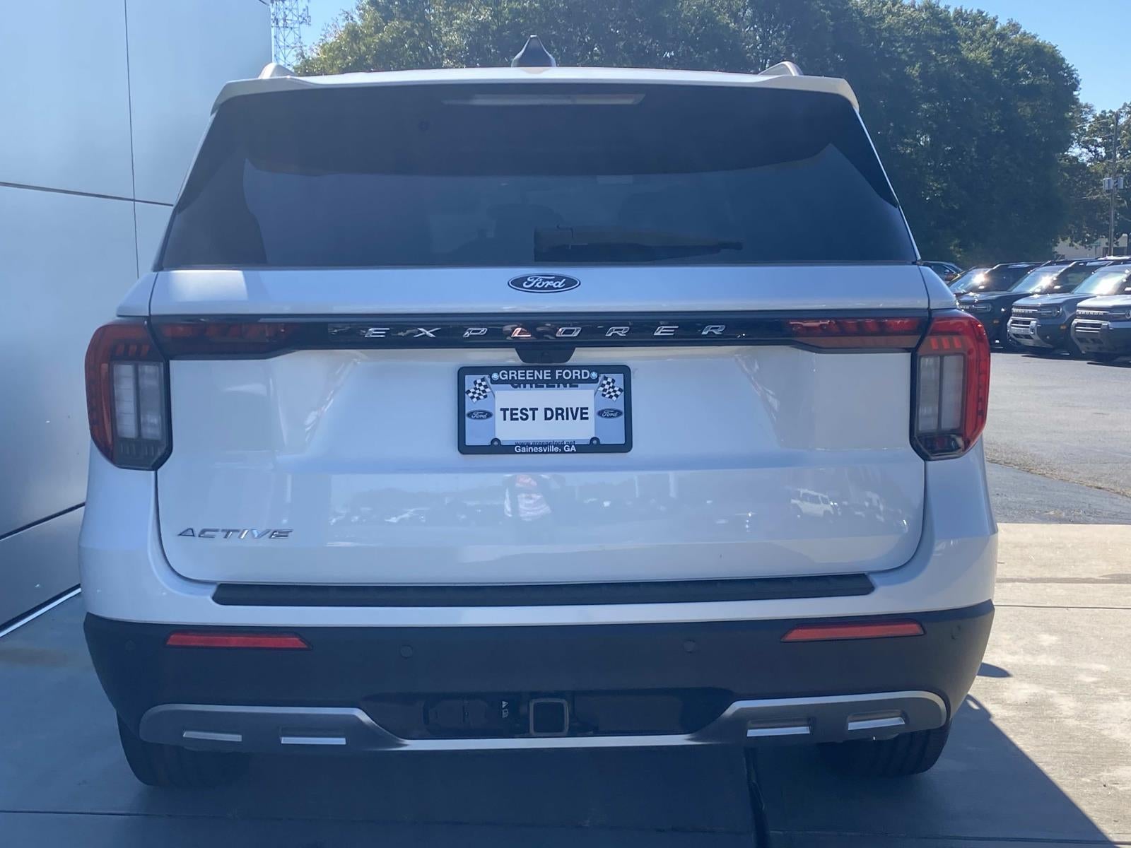 2027 Ford Explorer Active w/100A Pkg RWD
