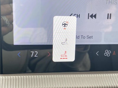 2026 Ford Explorer Active w/100A Pkg RWD