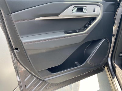 2026 Ford Explorer Active w/100A Pkg RWD