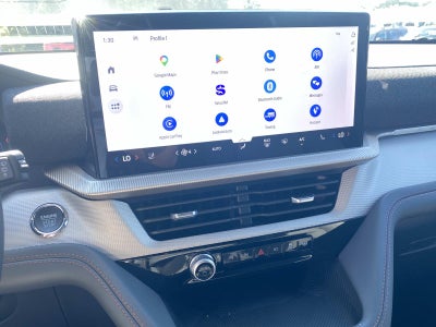 2027 Ford Explorer Active w/100A Pkg RWD
