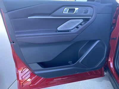 2026 Ford Explorer Platinum RWD