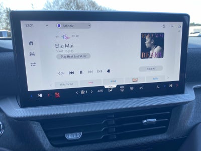 2026 Ford Explorer Platinum RWD