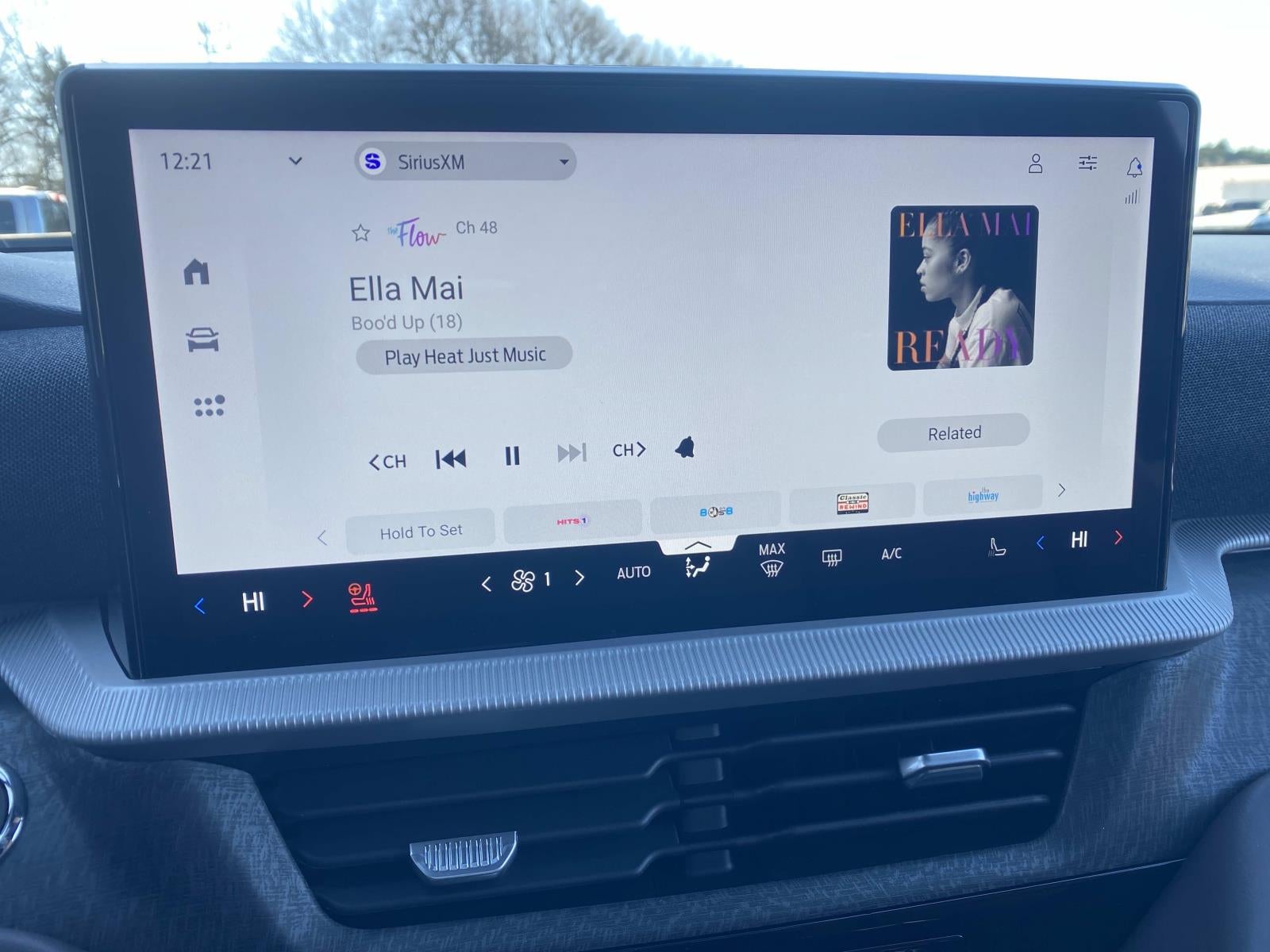 2026 Ford Explorer Platinum RWD