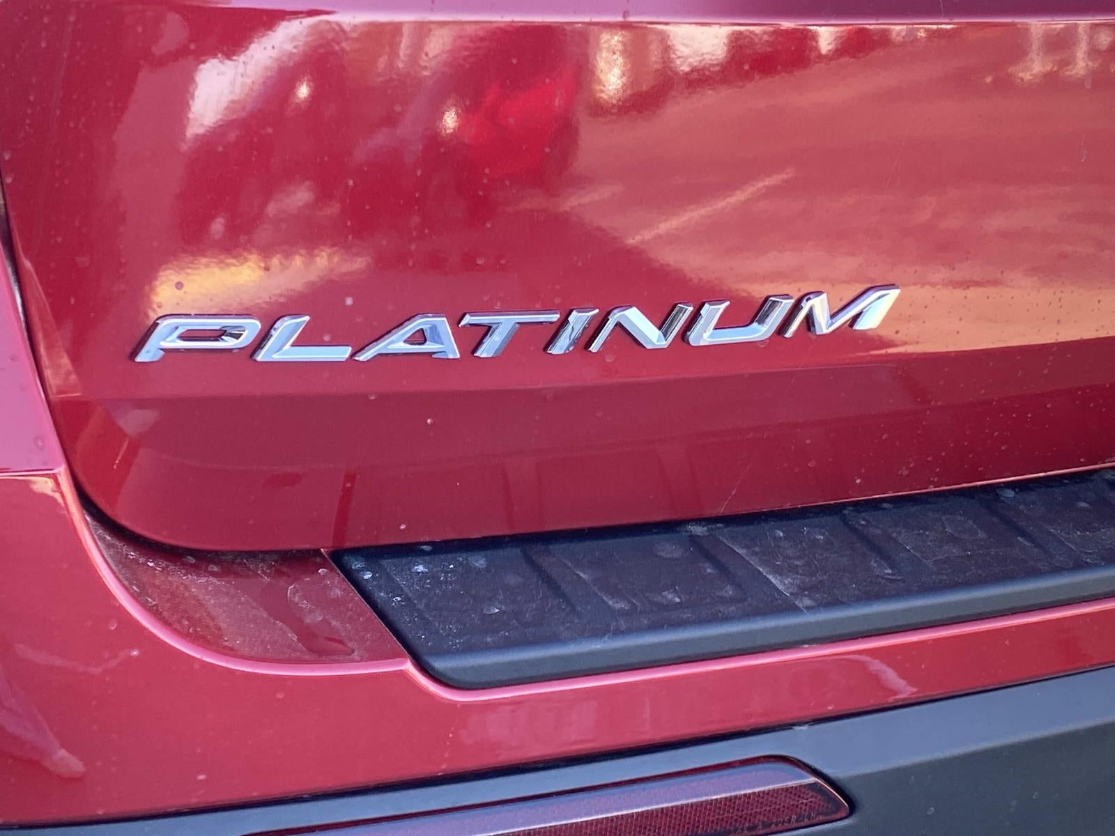 2026 Ford Explorer Platinum RWD
