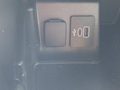 2025 Ford Explorer Active 4WD