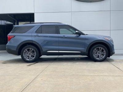 2025 Ford Explorer Active 4WD