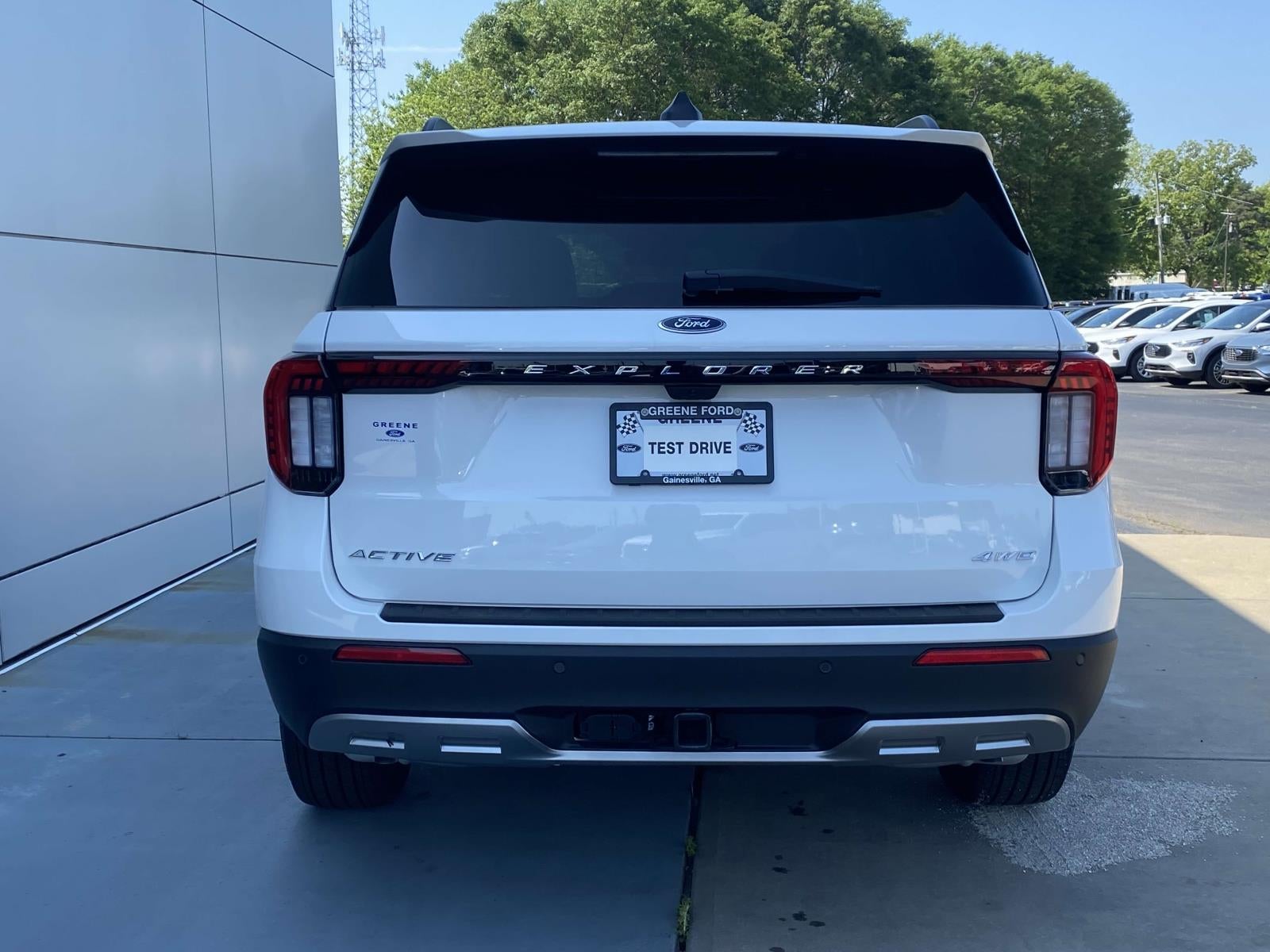 2025 Ford Explorer Active