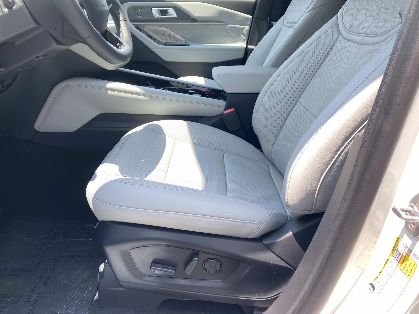 2026 Ford Explorer Platinum 4WD